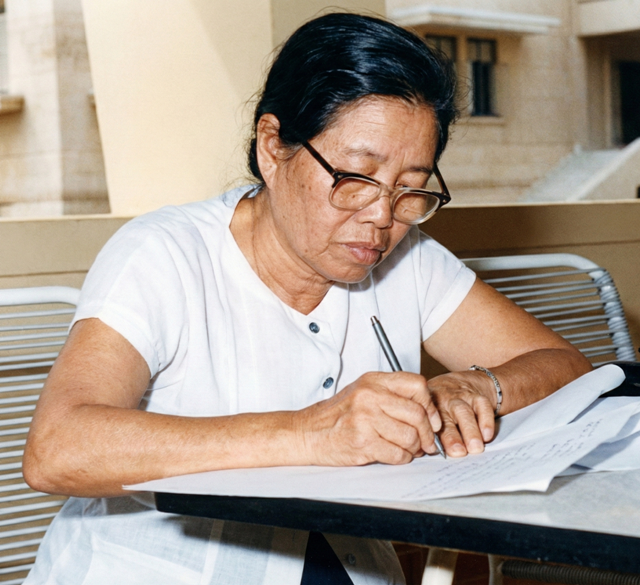 คุณหญิงชิ้น ศิลปบรรเลง